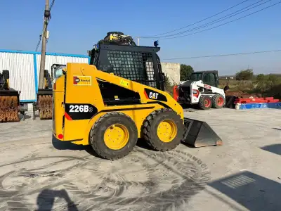 Used Caterpillar 226B Skid Steer Loader photo 5