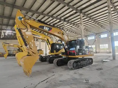 Used Caterpillar 320D Excavator photo 4