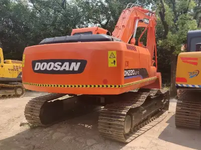 Used Doosan DH220LC Excavator photo 4