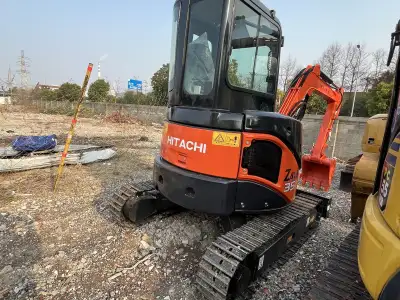 Used Hitachi 35u Mini Excavator photo 2
