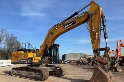 Used SANY 390H Excavator photo 2