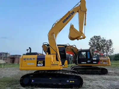 Used Komatsu PC160 Excavator photo 3