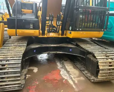 Used Caterpillar 323D2L Excavator photo 6