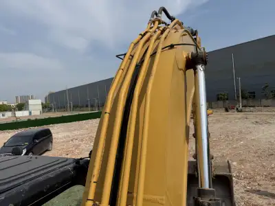Used Caterpillar 320GC Excavator photo 2