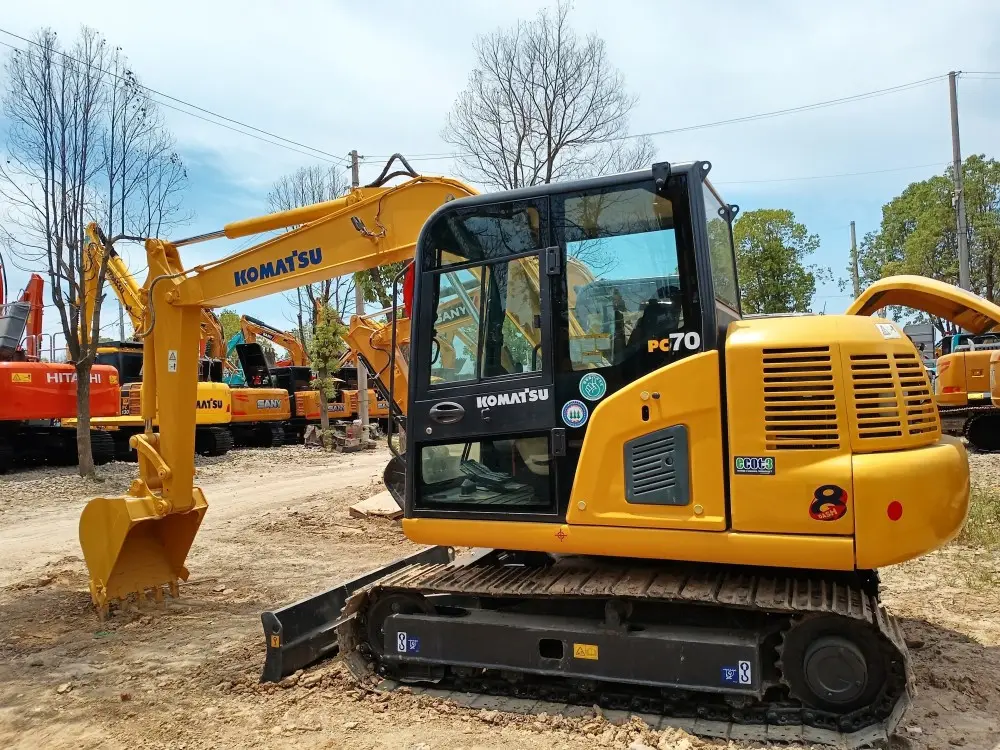 Used Komatsu PC70-8 Excavator photo 1