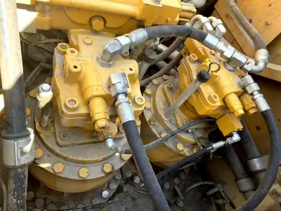 Used Caterpillar 374D Excavator photo 8