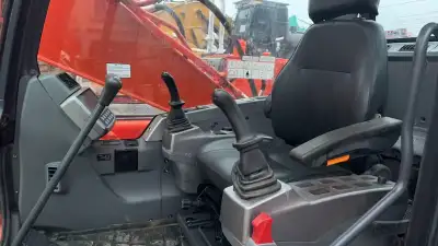 Used Doosan DX140LCA Excavator photo 3