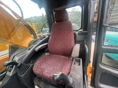 Used Hyundai 305LC-9T Excavator photo 5