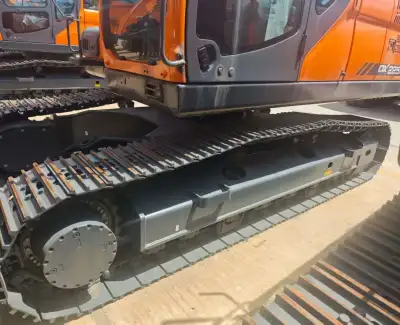 Used Doosan DX225NLCA Excavator photo 3