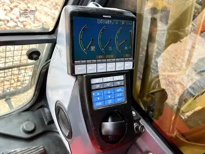 Used Komatsu PC200-8 Excavator photo 9