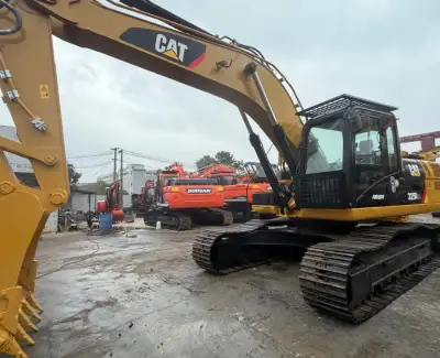 Used Caterpillar 325 Excavator photo 6