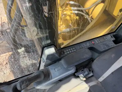 Used Caterpillar 390 Excavator photo 7