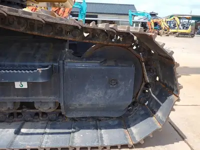 Used Komatsu PC200-11 Excavator photo 10