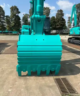Used Kobelco SK240LC-12 Excavator photo 2