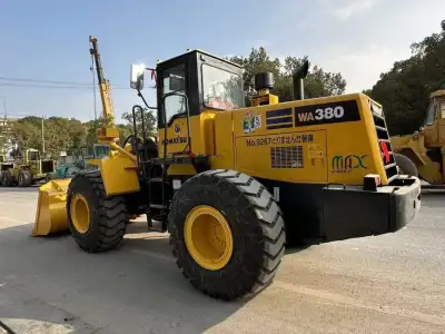Used Komatsu WA380 Wheel Loader photo 3