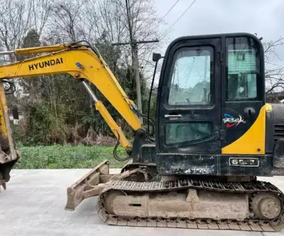 Used Hyundai 60-7 Mini Excavator photo 6
