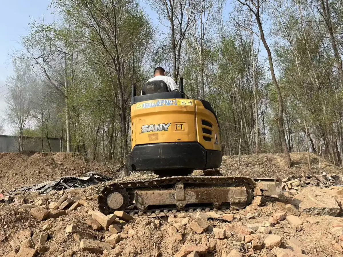 Used SANY 26U Mini Excavator photo 1