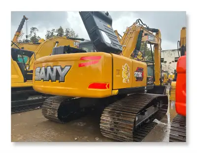 Used SANY SY215C Excavator photo 3