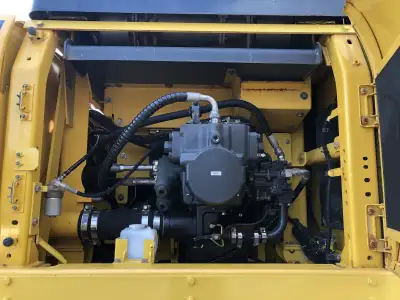 Used Komatsu PC490LC-11 Excavator photo 9