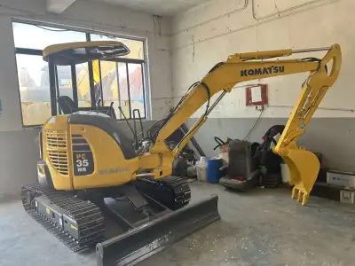 Used Komatsu PC35 Mini Excavator photo 11