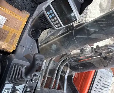 Used Doosan 380 Excavator photo 3