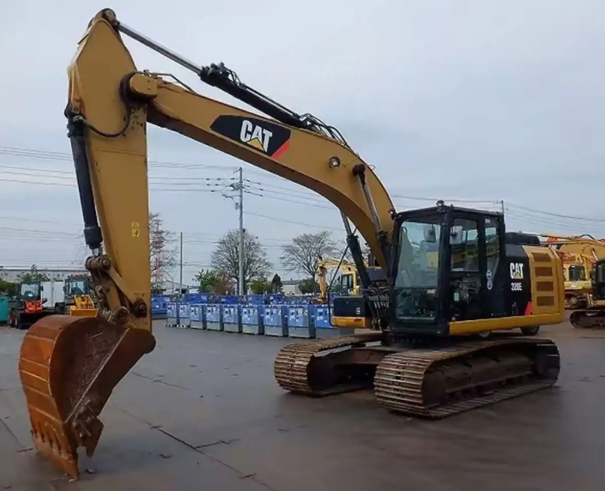 Used Caterpillar 320E Excavator photo 1