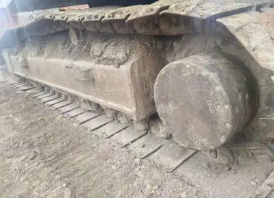 Used Hyundai 275LC-9T Excavator photo 12