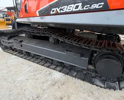 Used Doosan 380 Excavator photo 2
