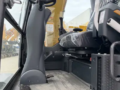 Used XCMG XE85WG Excavator photo 9