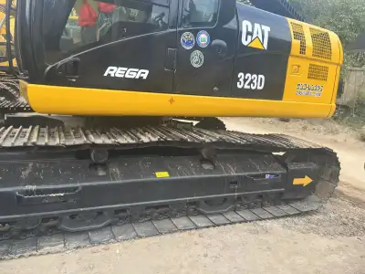 Used Caterpillar 323D Excavator photo 11