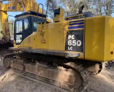 Used Komatsu PC650 Excavator photo 11