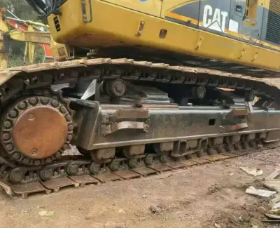 Used Caterpillar 365C Excavator photo 7