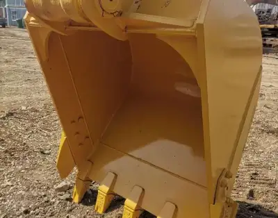 Used Komatsu PC220-8 Excavator photo 7