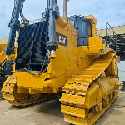 Used Caterpillar D10 Bulldozer photo 3