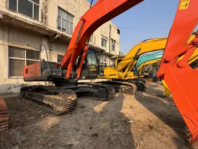 Used Hitachi 240 Excavator photo 3