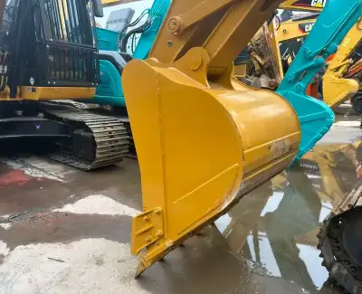 Used Caterpillar 323D2L Excavator photo 2