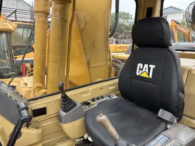 Used Caterpillar 320B Excavator photo 5