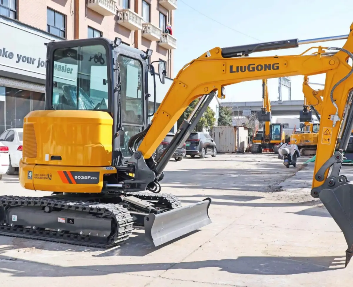Used Liugong 9035 Mini Excavator photo 1