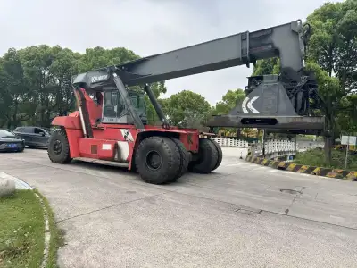 Used Kalmar 45Ton Reach Stacker photo 9