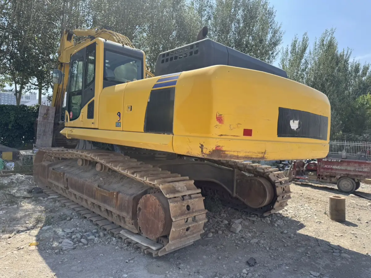 Used Komatsu 460 Excavator photo 1