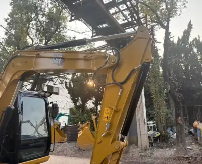 Used Caterpillar 307 Excavator photo 5