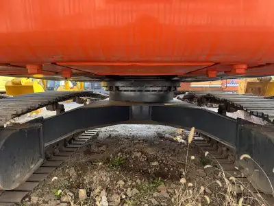 Used Hitachi 240 Excavator photo 8