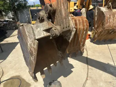 Used Doosan DX60W Mini Excavator photo 2