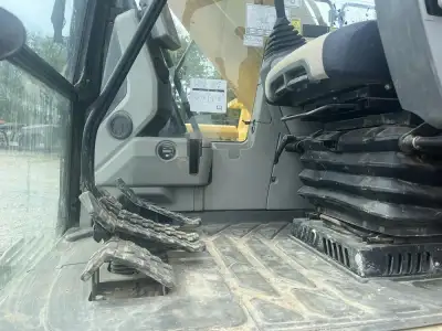 Used Caterpillar 326FL Excavator photo 6