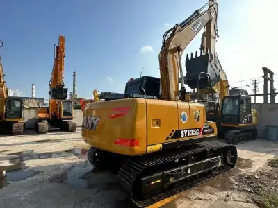 Used SANY SY135C Excavator photo 3