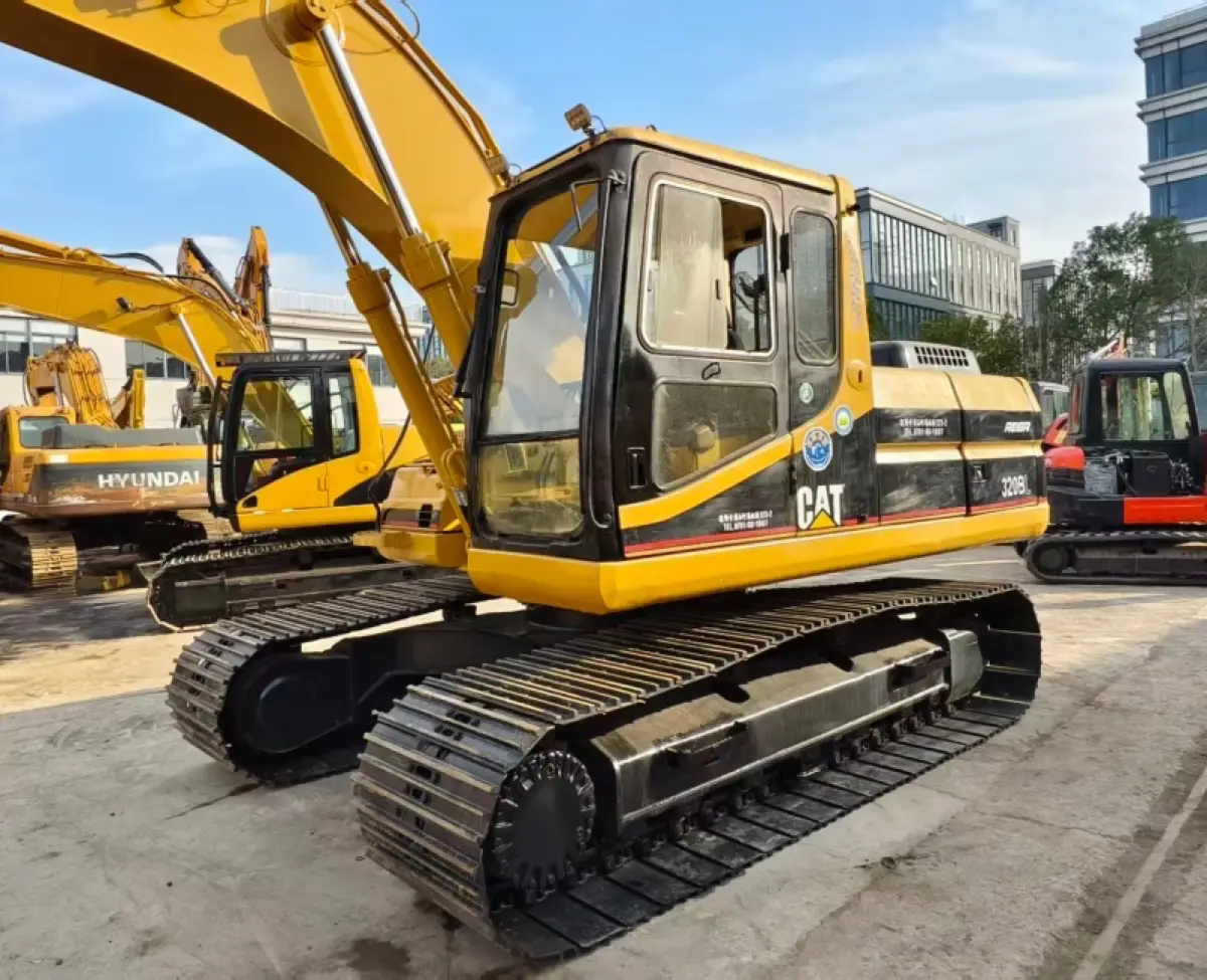 Used Caterpillar 320BL Excavator photo 1