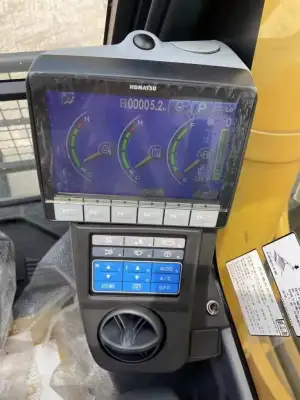 Used Komatsu PC390-10 Excavator photo 3