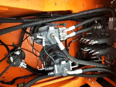 Used Doosan DX500LC Excavator photo 8