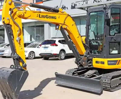 Used Liugong 9035 Mini Excavator photo 5