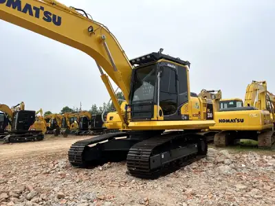 Used Komatsu PC200-8 Excavator photo 3